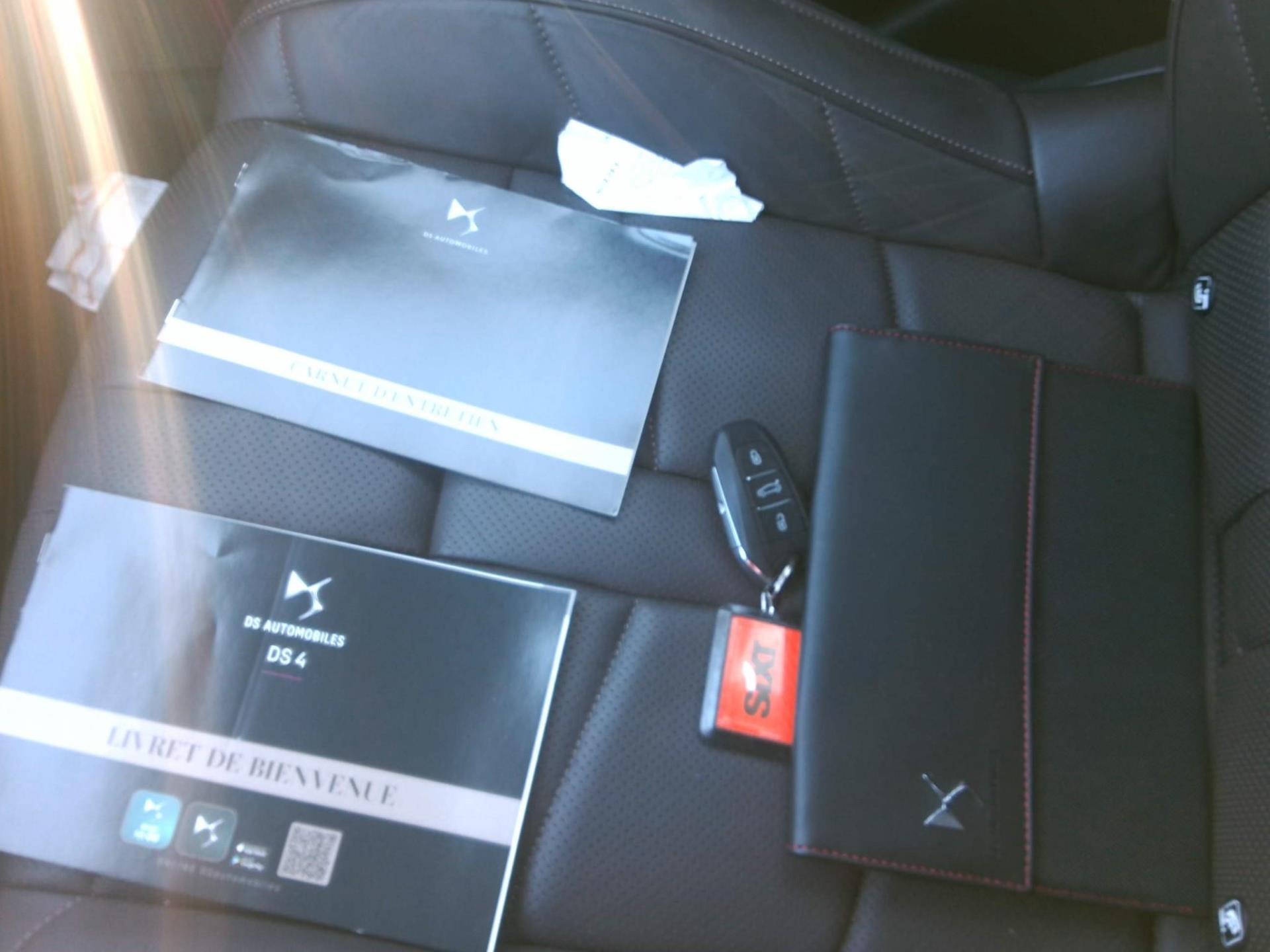 DS DS 4 Hybride E-Tense 225 EAT8 Cross Rivoli 2022