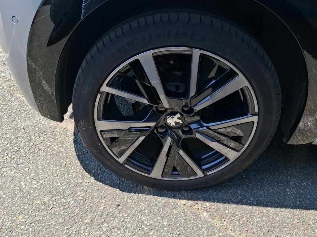 Peugeot 208 PureTech 130 S&S EAT8 GT 2023
