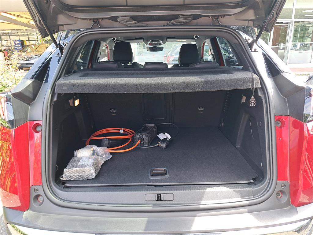 Peugeot 3008 Hybrid4 300 e-EAT8 GT 2021