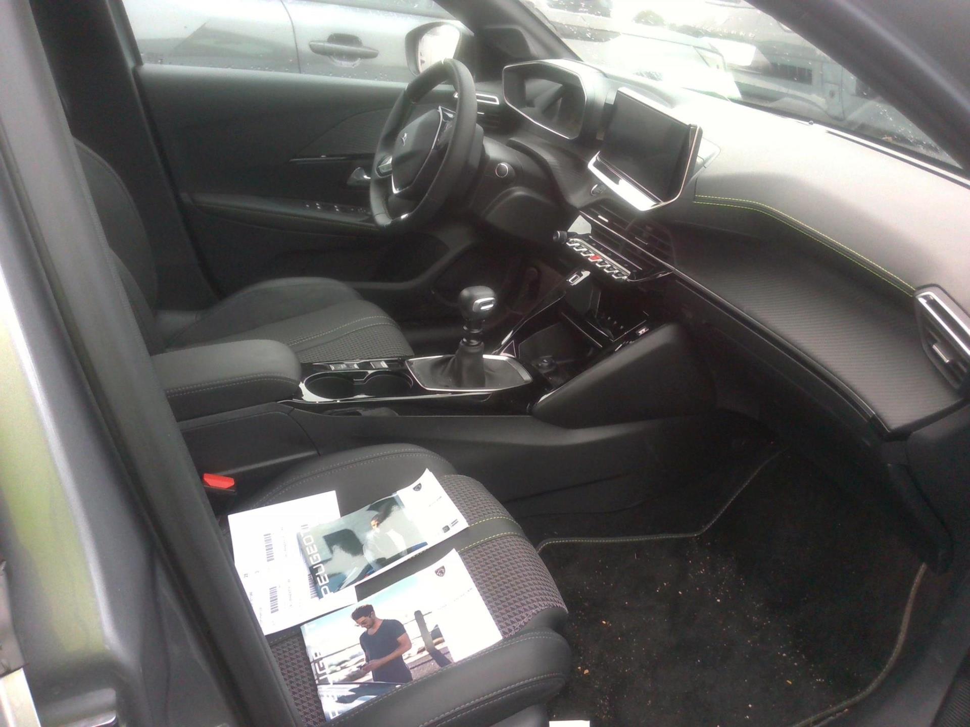 Peugeot 208 PureTech 100 S&S BVM6 GT 2023