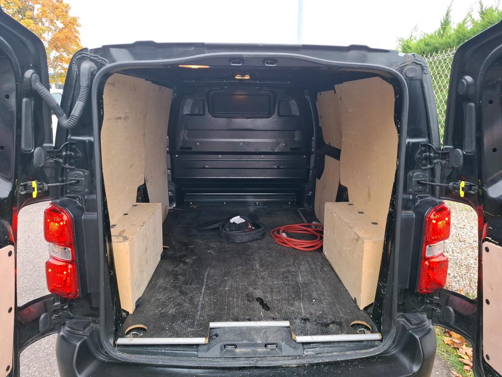 Citroen E-JUMPY FGN M 100 KW (136 CH) BATTERIE 75 KWH DRIVER 2022