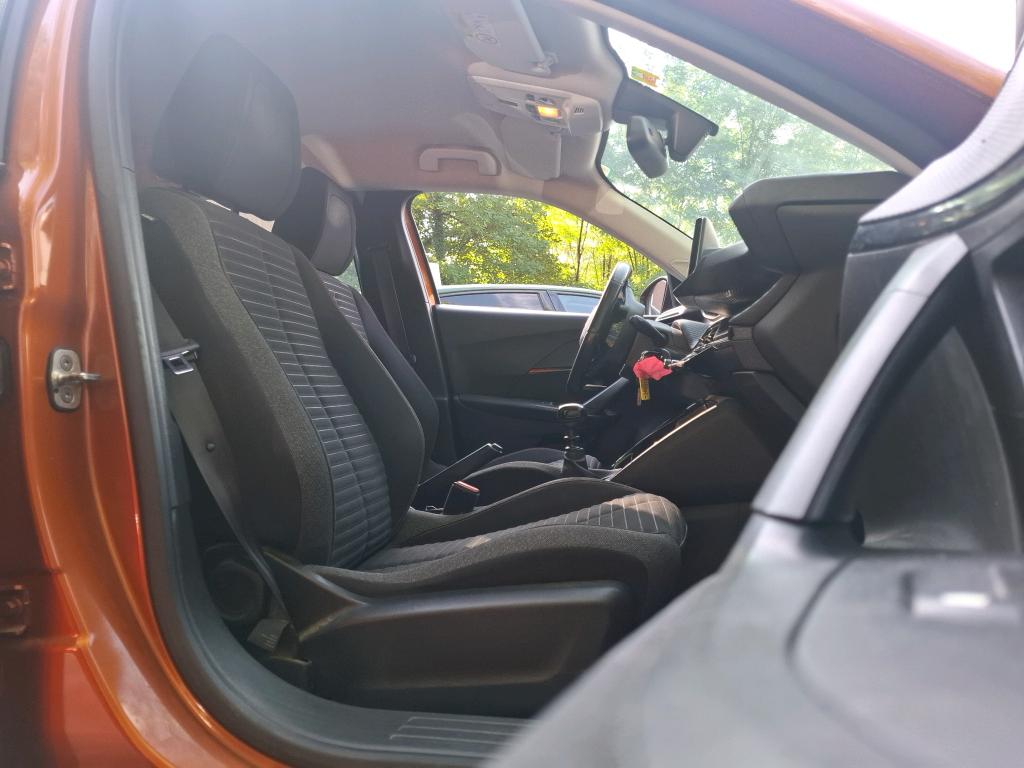 Peugeot 2008 BlueHDi 110 S&S BVM6 Active Business 2021
