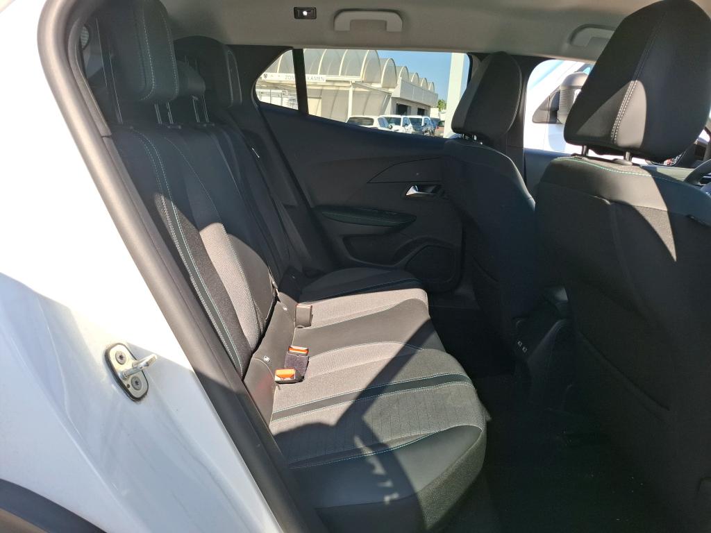 Peugeot 2008 PureTech 130 S&S BVM6 Allure 2022