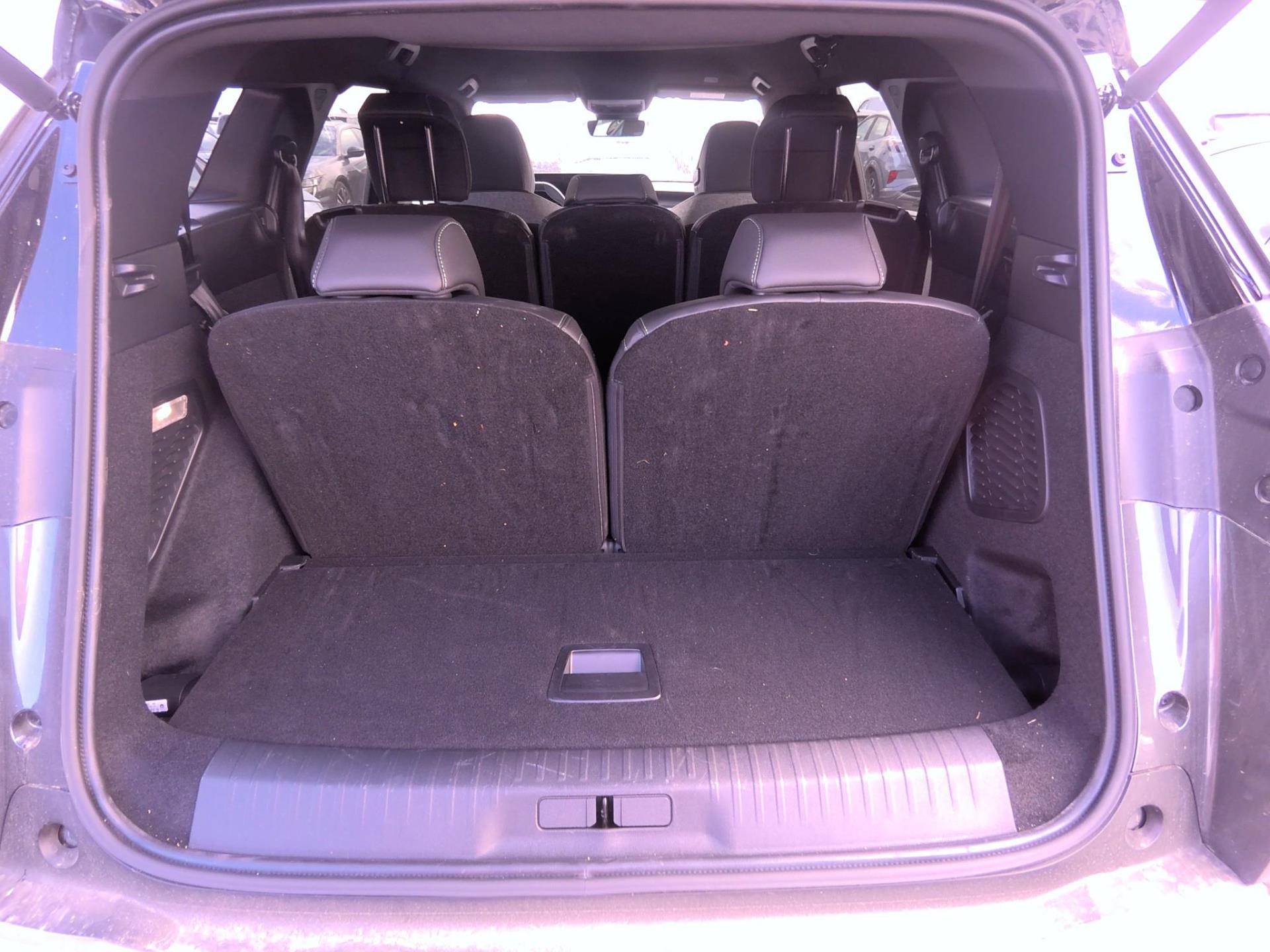 Peugeot 5008 Hybrid 136 e-DCS6 GT 2025