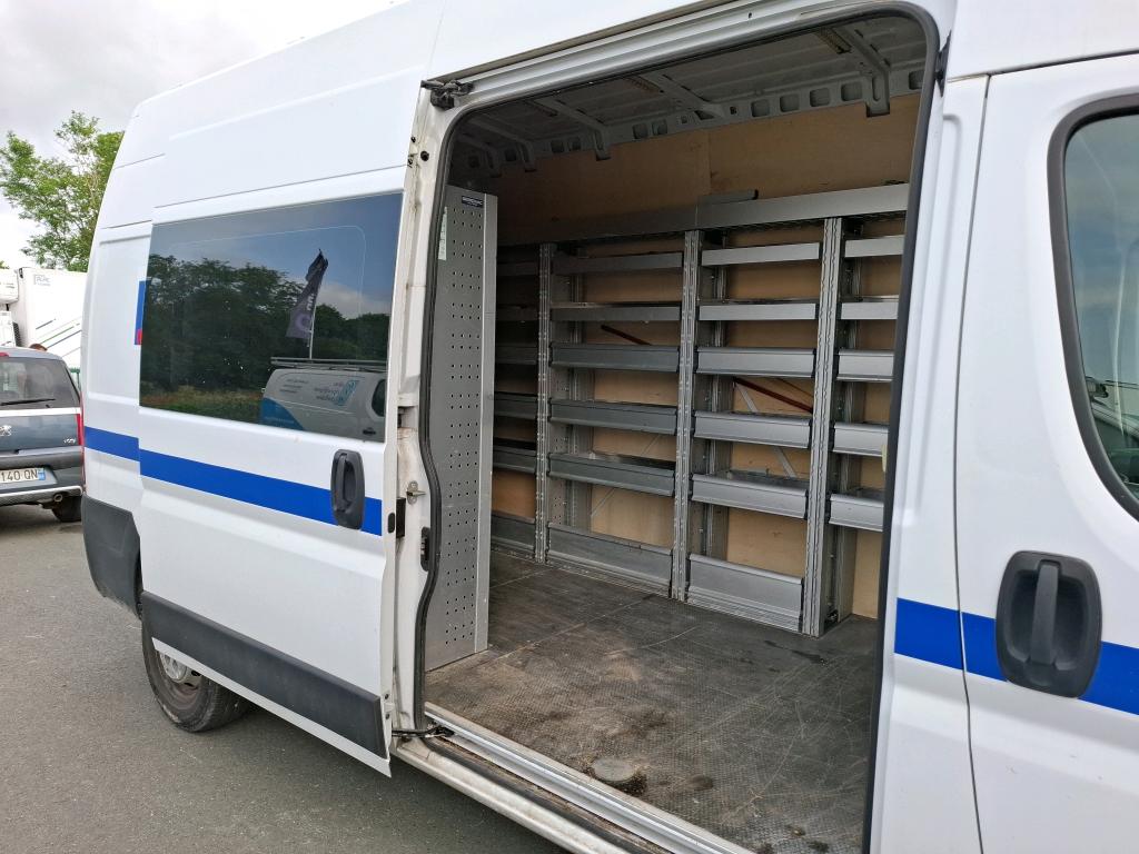 Peugeot BOXER TOLE 335 L3H3 BLUEHDI 120 S&S ASPHALT 2021