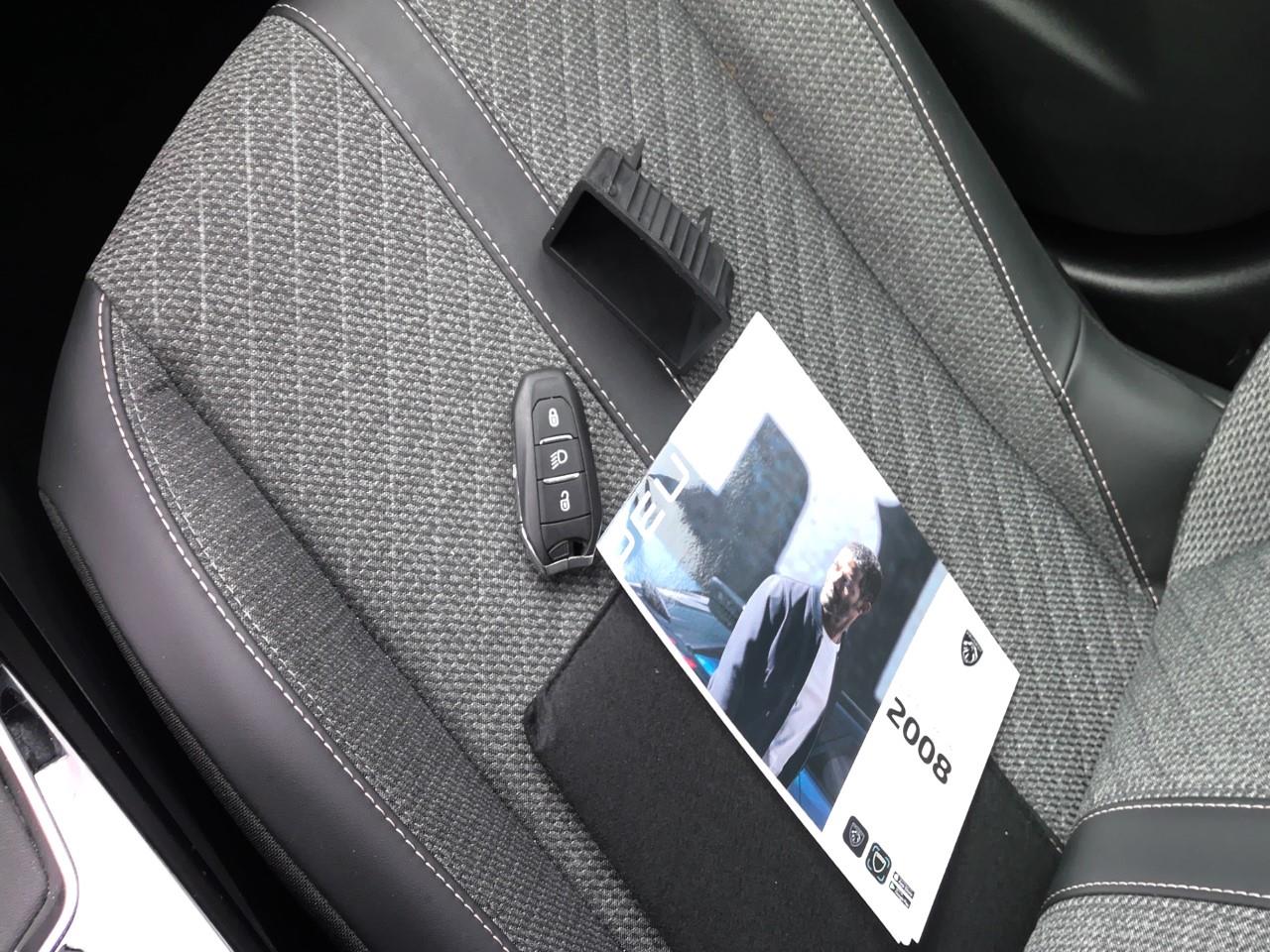 Foto Peugeot 2008 20