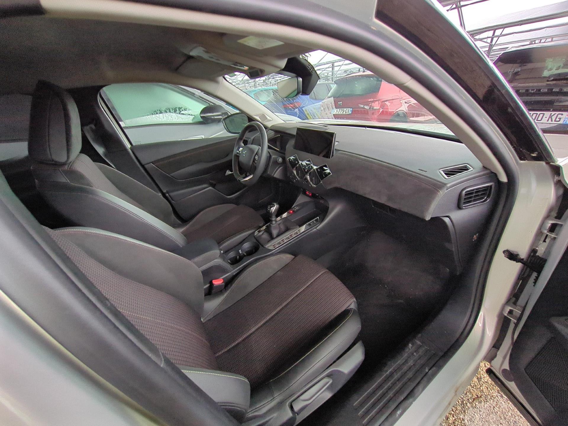 DS DS 3 PureTech 100 BVM6 Performance Line 2024