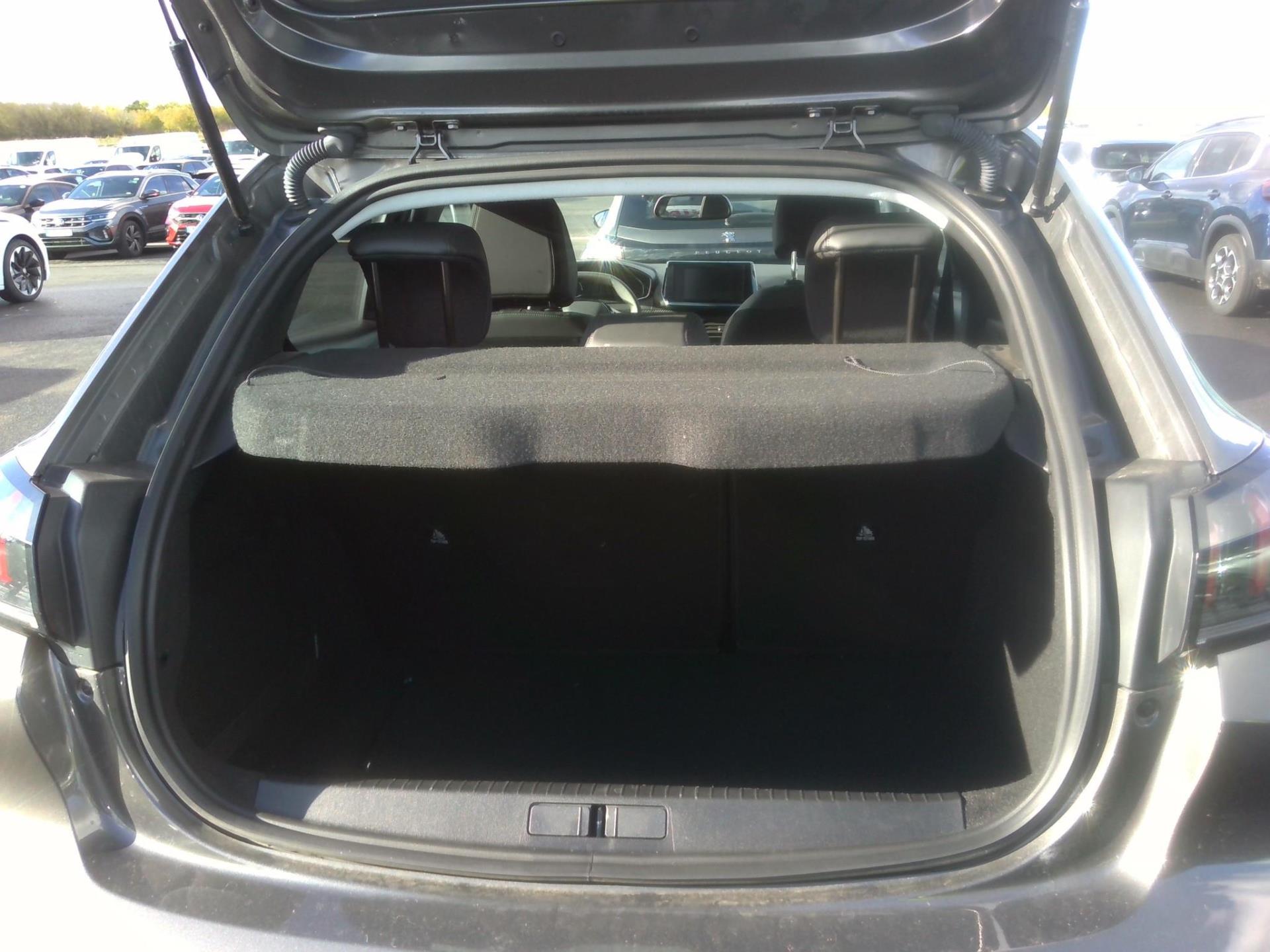 Peugeot 208 PureTech 100 S&S BVM6 Allure 2023