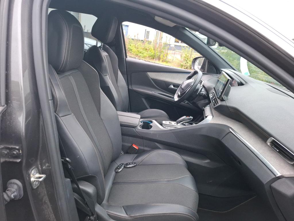 Peugeot 5008 BlueHDi 130ch S&S EAT8 GT 2022