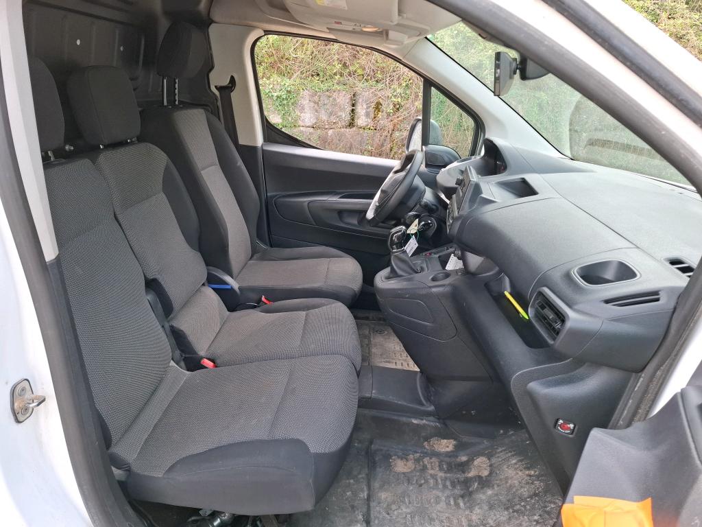 Peugeot PARTNER FOURGON STANDARD 650 KG BLUEHDI 100 S&S BVM5 PREMIUM 2020