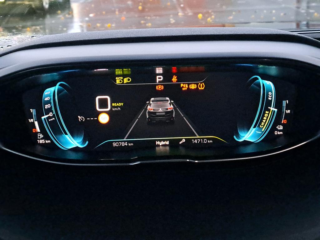 Peugeot 3008 Hybrid 225 e-EAT8 Roadtrip 2022