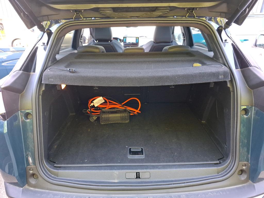Peugeot 3008 Hybrid4 300 e-EAT8 GT 2021