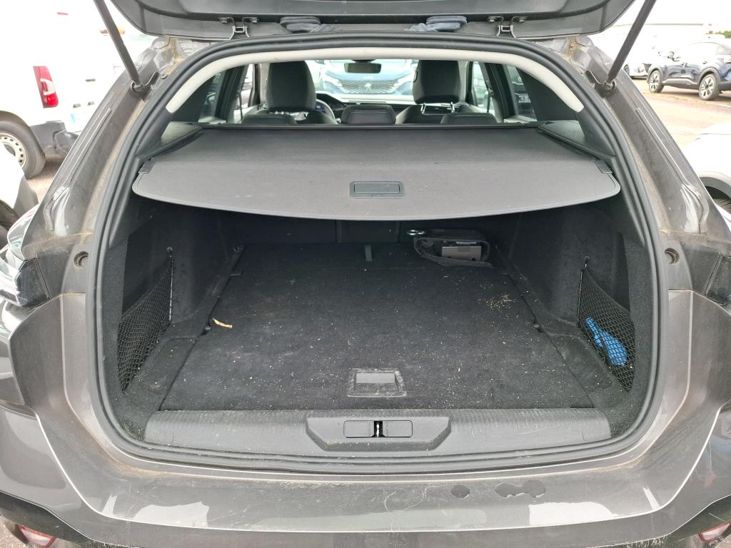 Peugeot 308 III