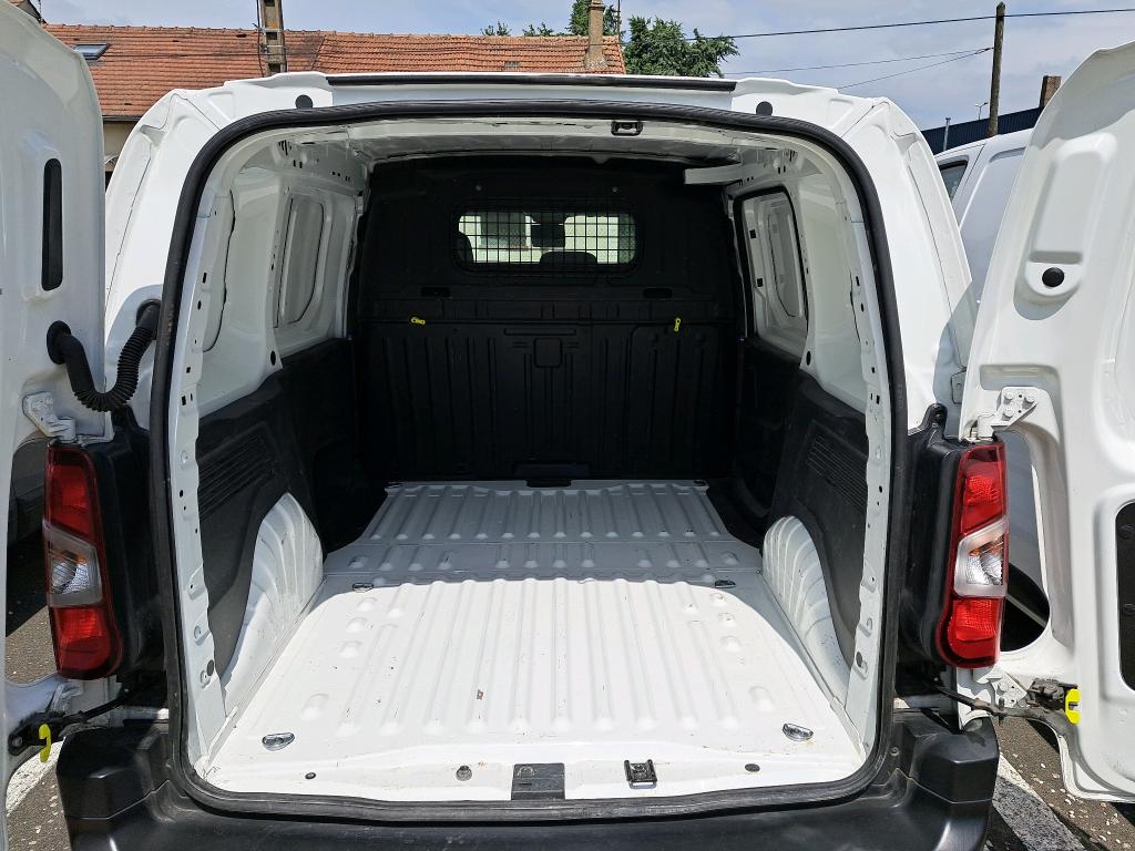 Peugeot PARTNER FOURGON STANDARD 650 KG BLUEHDI 100 S&S BVM5 ASPHALT 2020