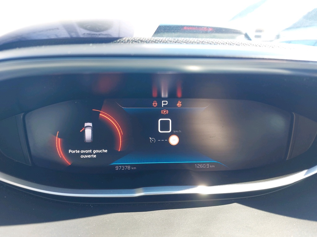 Peugeot 5008 BlueHDi 130ch S&S EAT8 Active Pack 2022