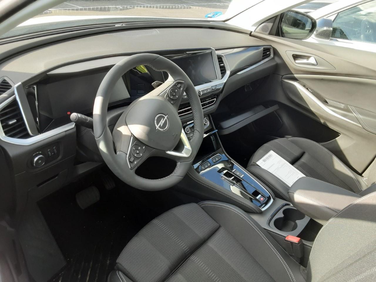 Foto Opel Grandland PHEV 7