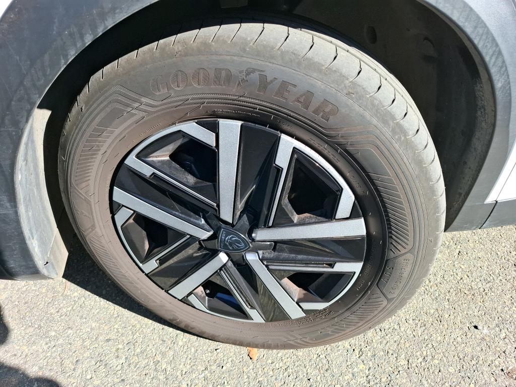 Peugeot 2008 Hybrid 145 ch e-DCS6 Style 2025