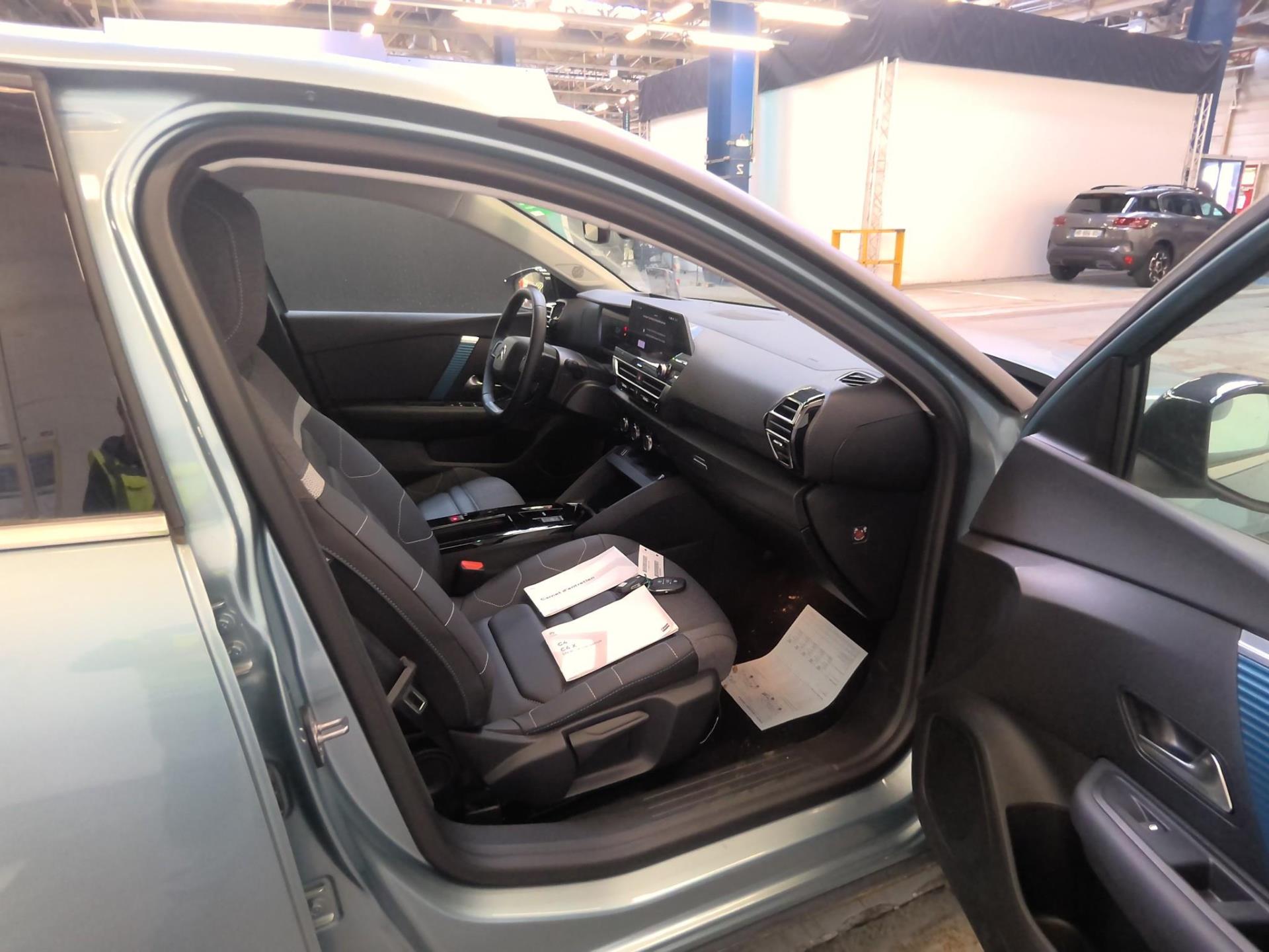 Citroen e-C4 136 ch Automatique Shine 2023