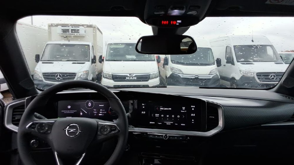 Foto Opel Mokka-e 10