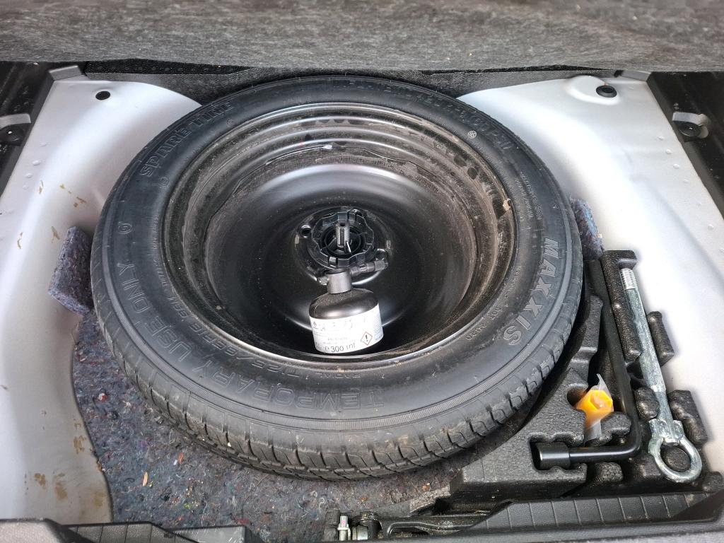 Peugeot 2008 BlueHDi 110 S&S BVM6 Active Business 2021