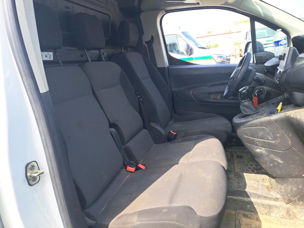 Peugeot PARTNER FOURGON STANDARD 650 KG BLUEHDI 100 S&S BVM5 PREMIUM 2020