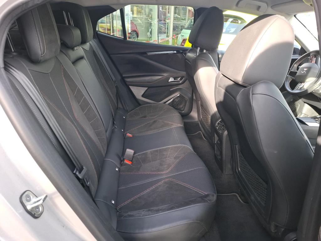 DS DS 4 BlueHDi 130 EAT8 Performance Line 2024