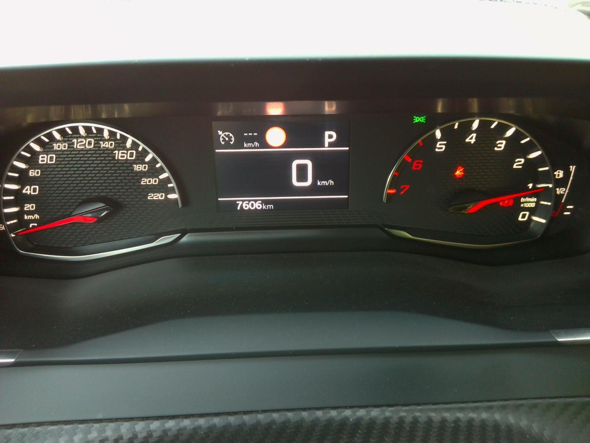 Peugeot 208 PureTech 100 S&S EAT8 Allure 2023