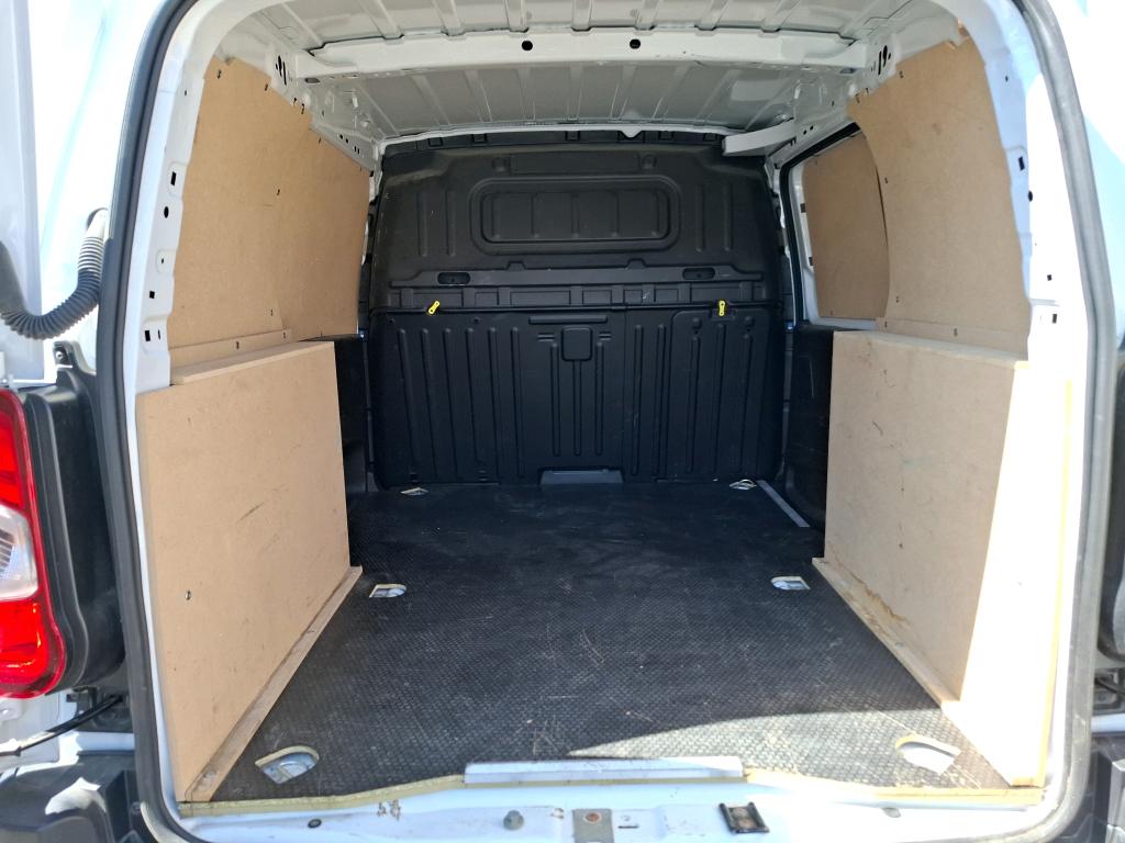 Peugeot PARTNER FOURGON M 650 KG BLUEHDI 130 S&S EAT8  2023