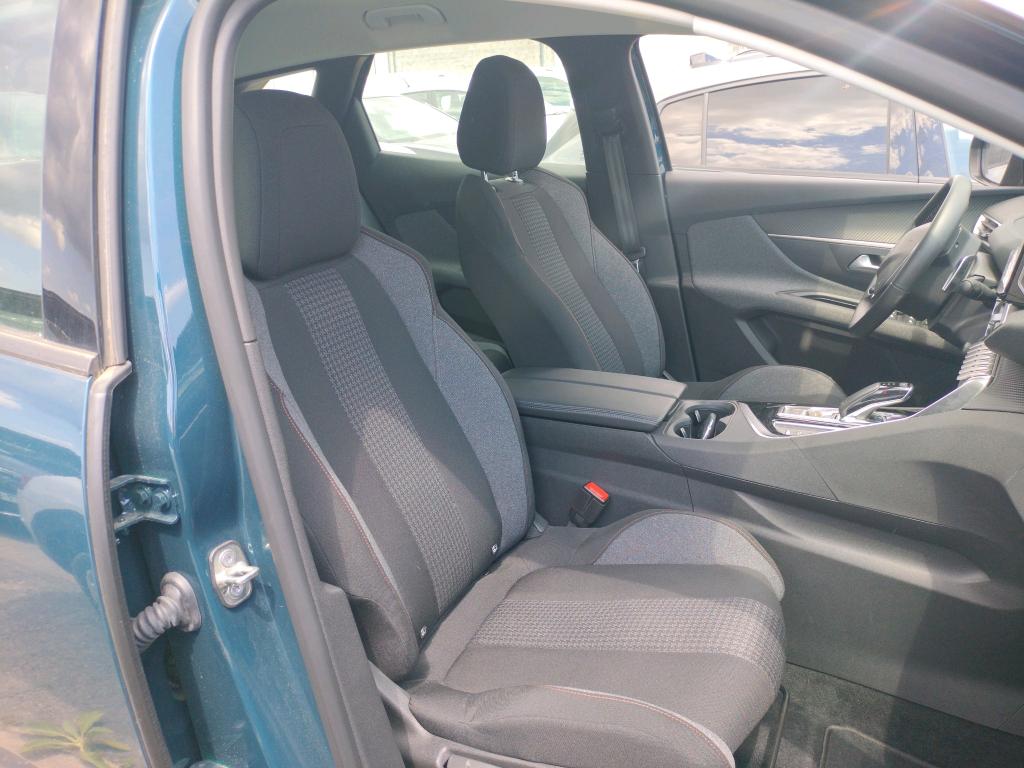 Peugeot 3008 BlueHDi 130ch S&S EAT8 Active Pack 2022