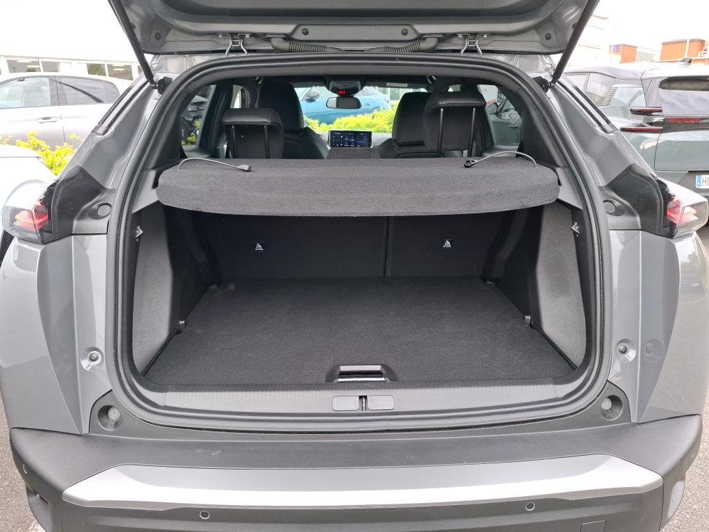Peugeot 2008 Hybrid 145 e-DCS6 GT 2025