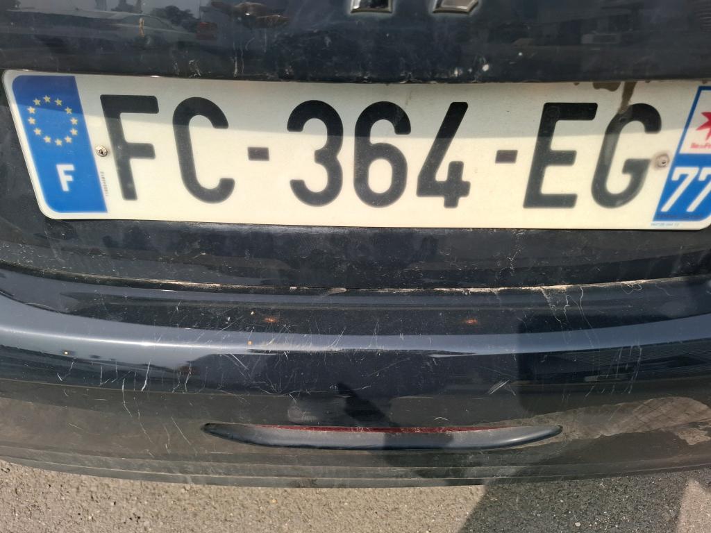 Peugeot 208 BlueHDi 100ch BVM6 Active 2018
