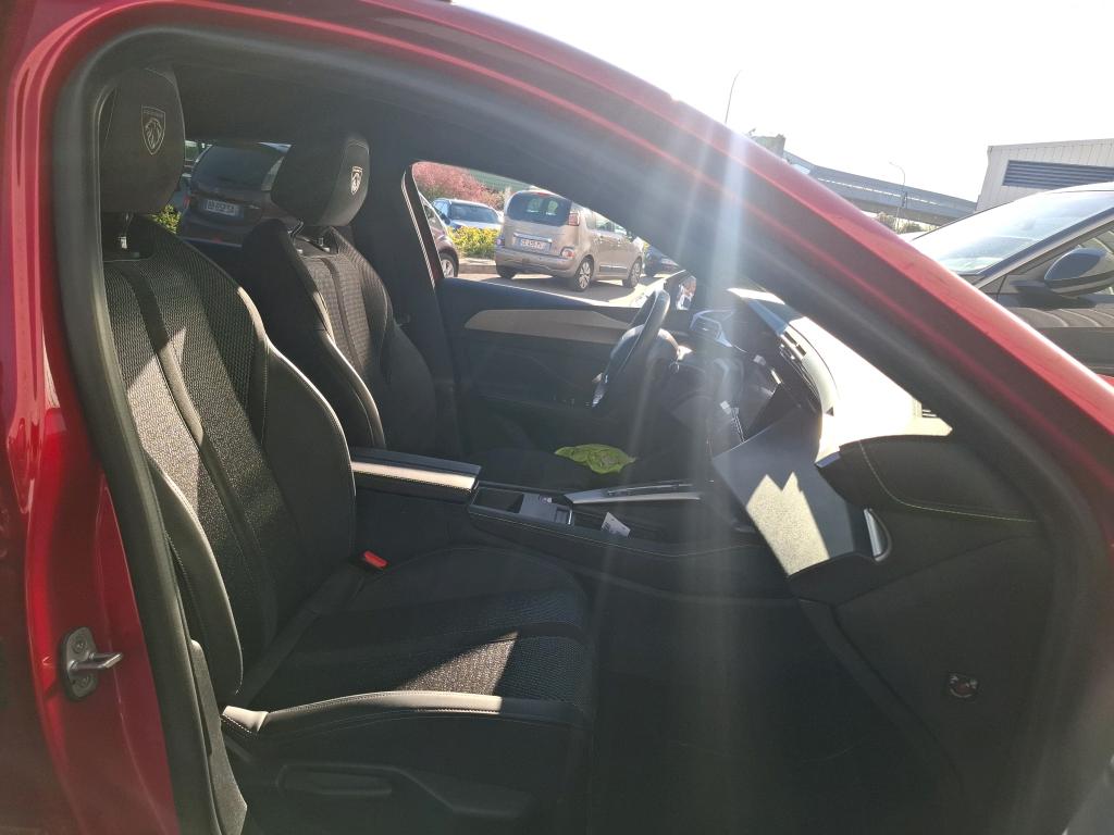 Peugeot 308 SW Hybrid 136 e-DCS6 GT 2024