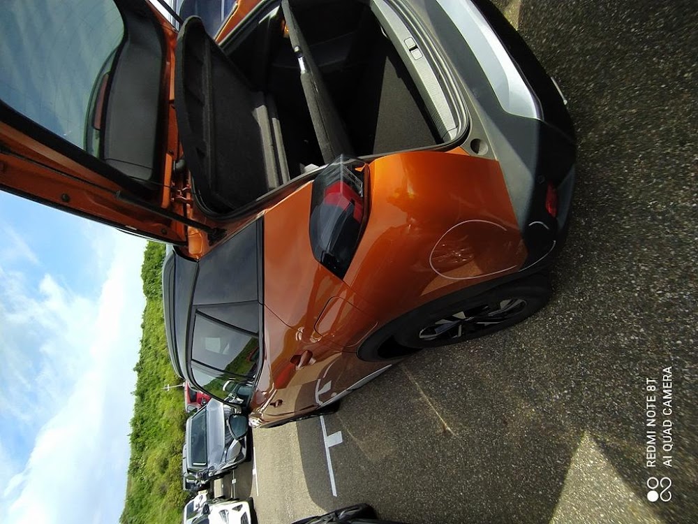 Foto Peugeot 2008 10
