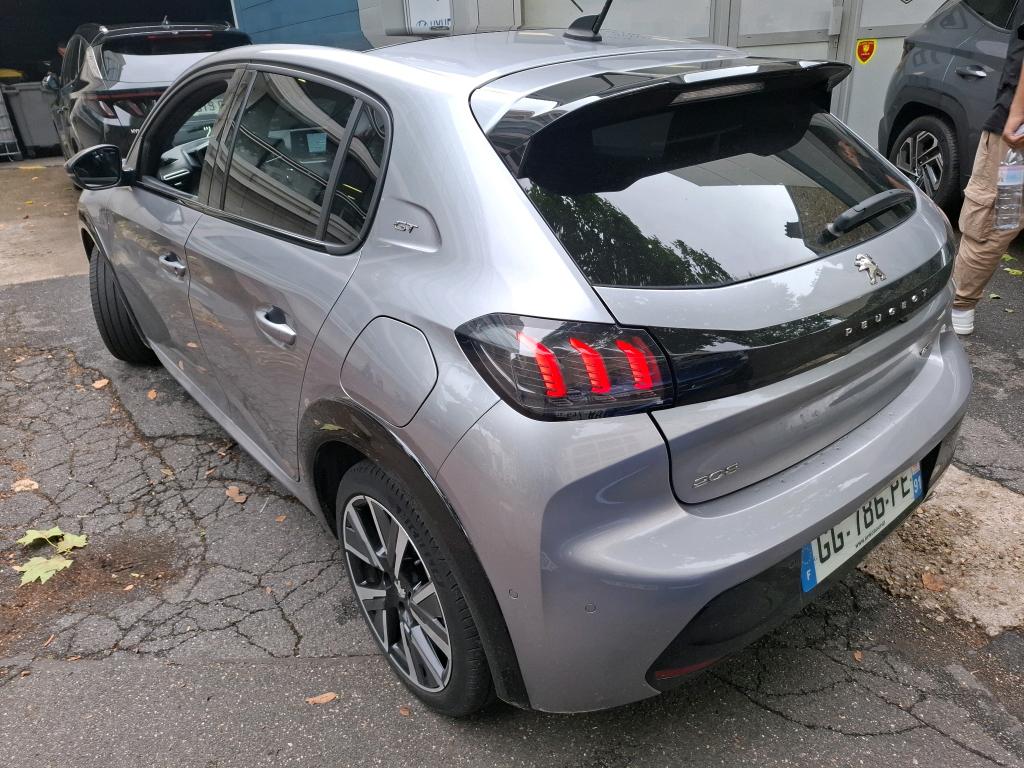 Peugeot 208 PureTech 100 S&S EAT8 GT 2022