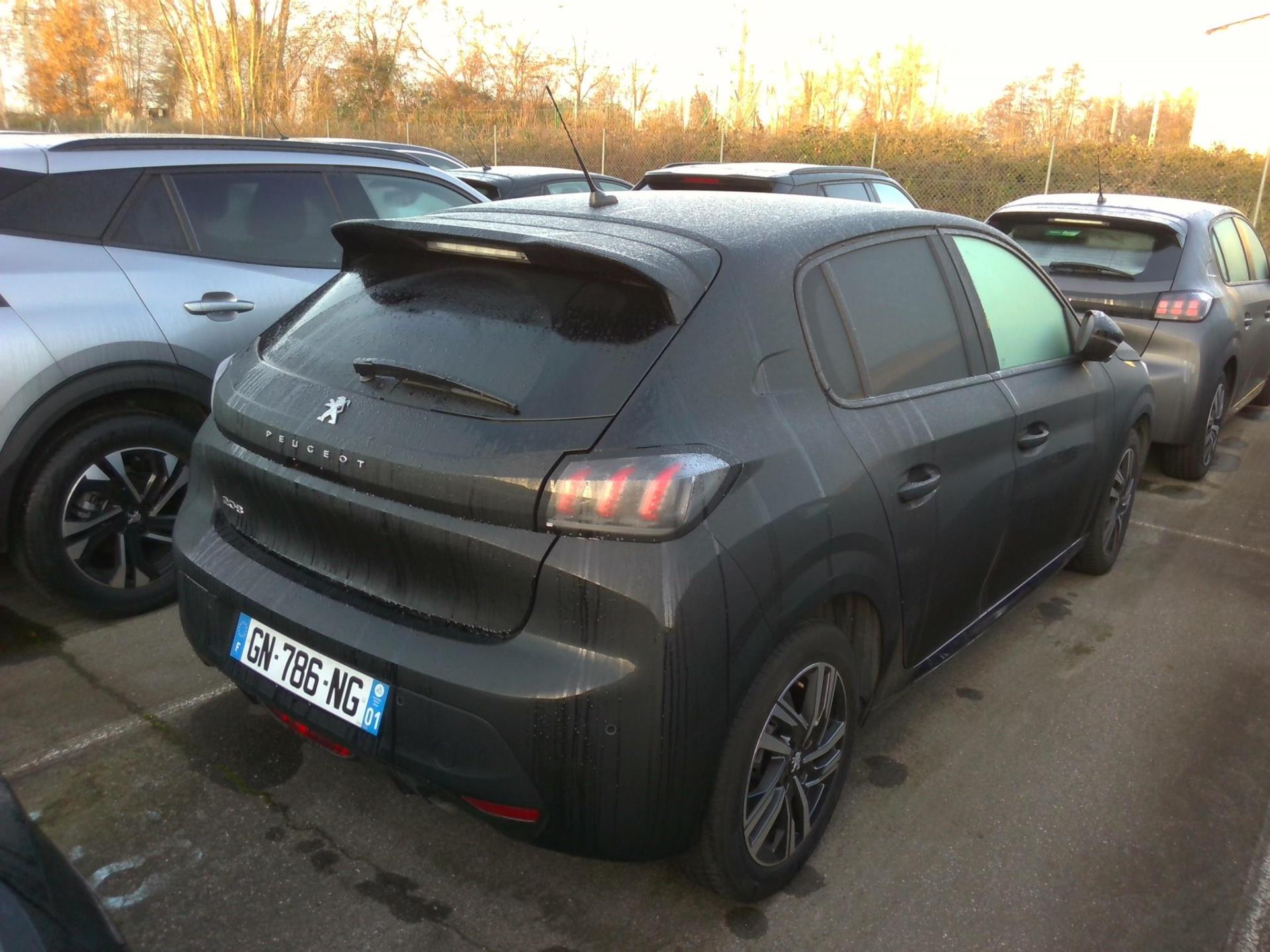 Peugeot 208 PureTech 100 S&S EAT8 Allure 2023