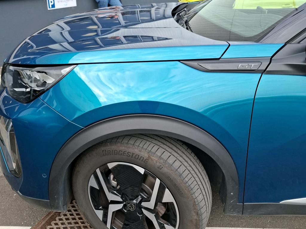Peugeot 2008 Hybrid 145 ch e-DCS6 GT 2025