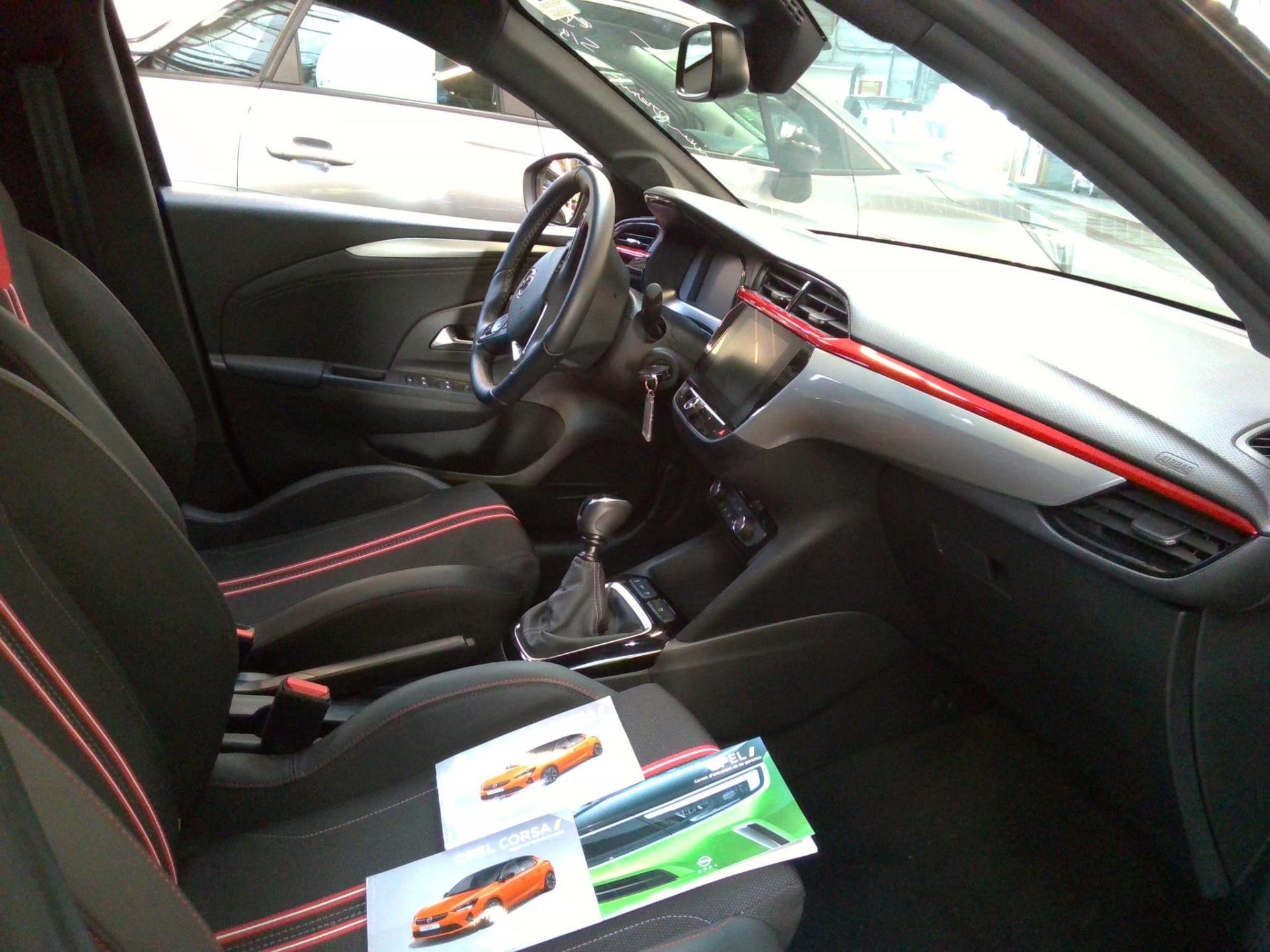 Opel Corsa 1.2 Turbo 100 ch BVM6 GS Line 2022