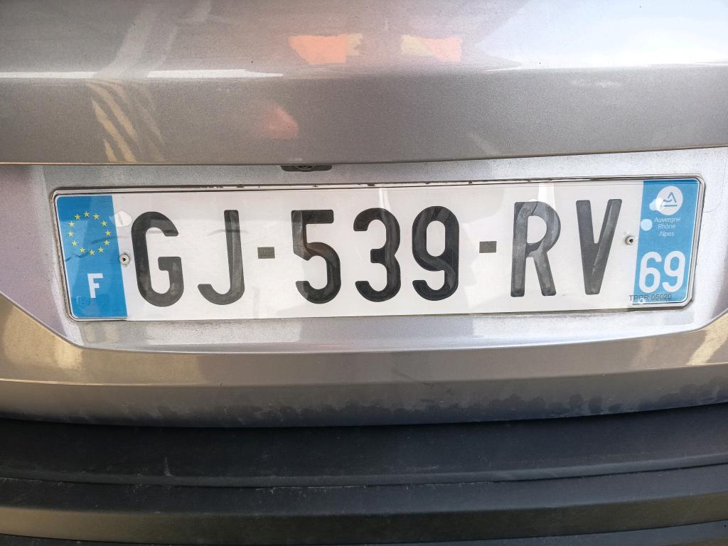 Peugeot 3008 BlueHDi 130ch S&S EAT8 Active Pack 2022