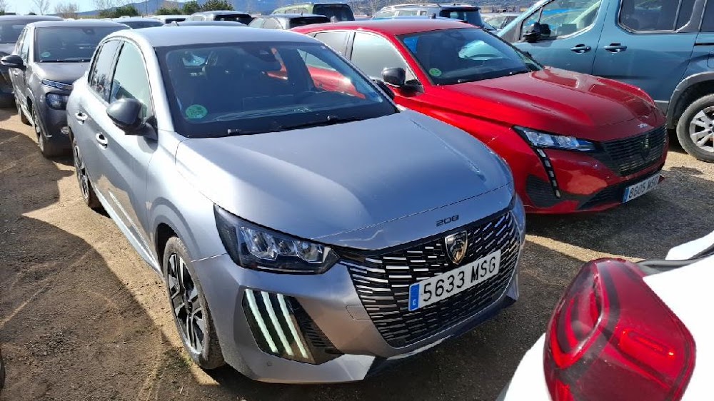 Foto Peugeot 208 7