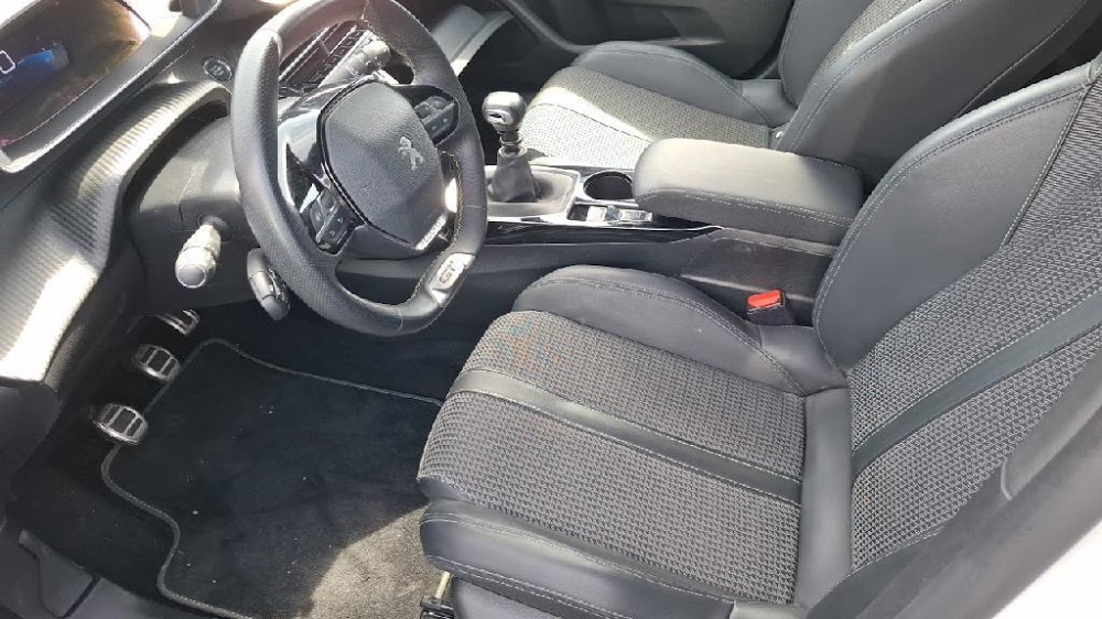 Foto Peugeot 2008 12