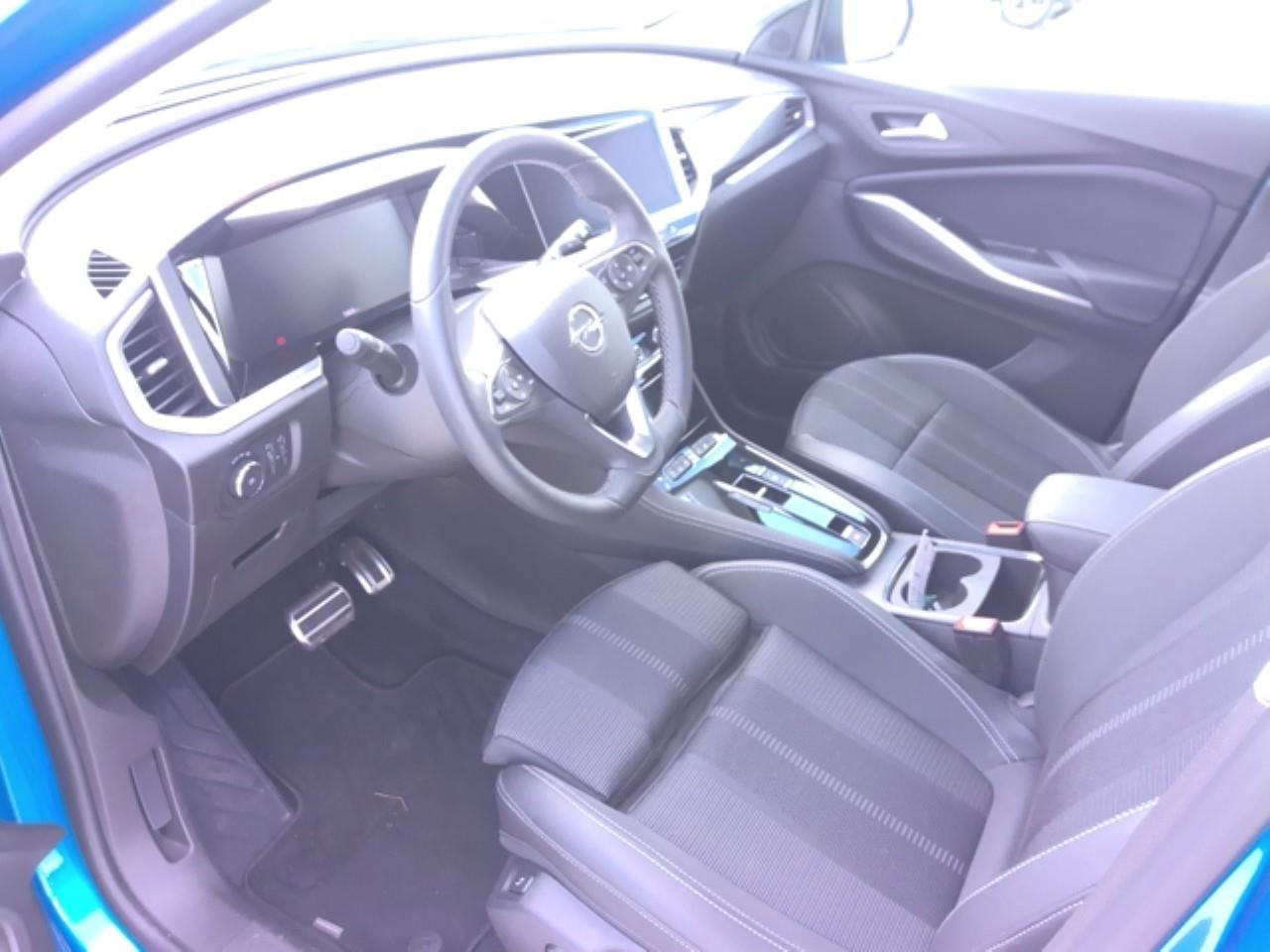 Foto Opel Grandland PHEV 3