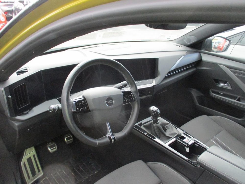 Foto Opel Astra 12