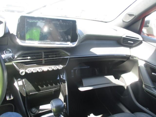 Foto Peugeot 2008 14