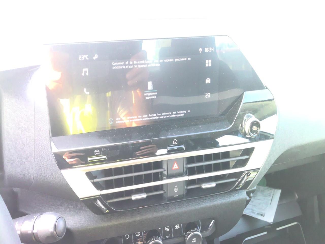 Foto Citroën C4 X 9