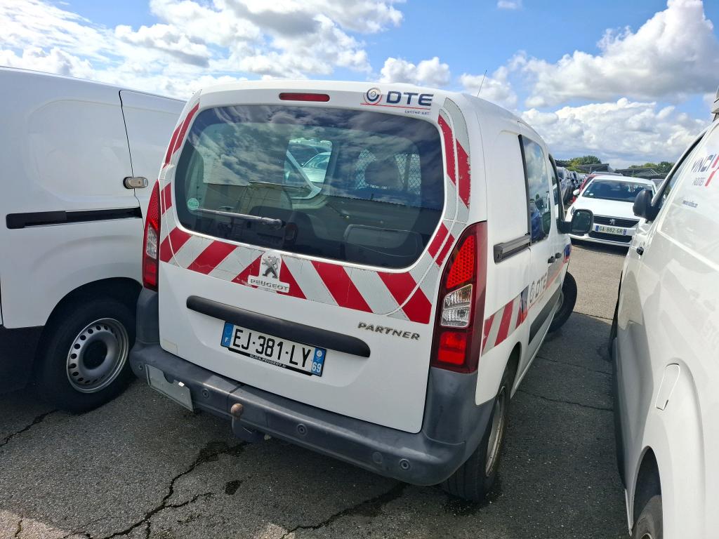 Peugeot PARTNER FOURGON STANDARD 1.6 BLUEHDI 100 S&S BVM5 PREMIUM 2017