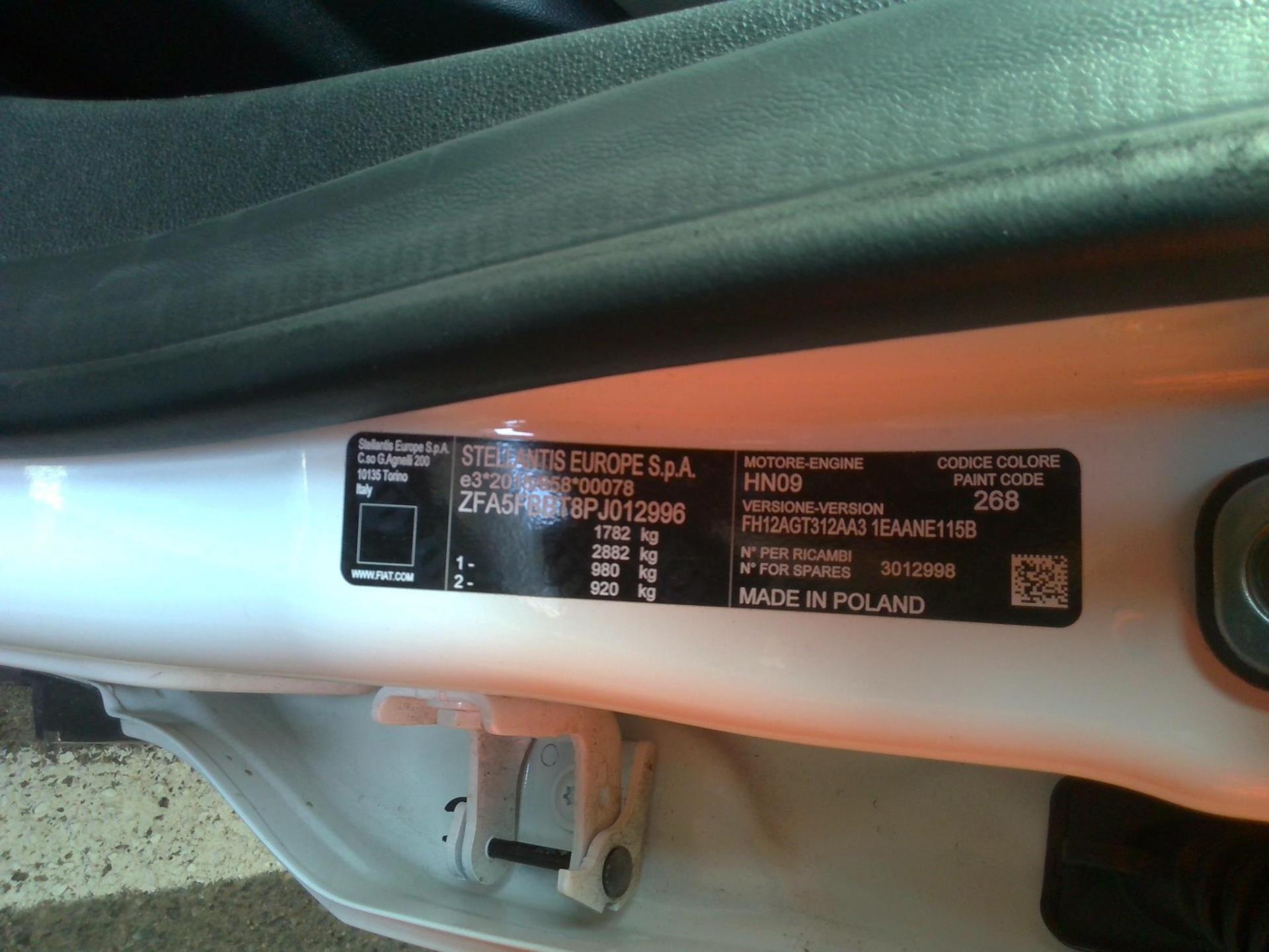 FIAT 600 1.2 Hybrid 100ch DCT6 La Prima 2024