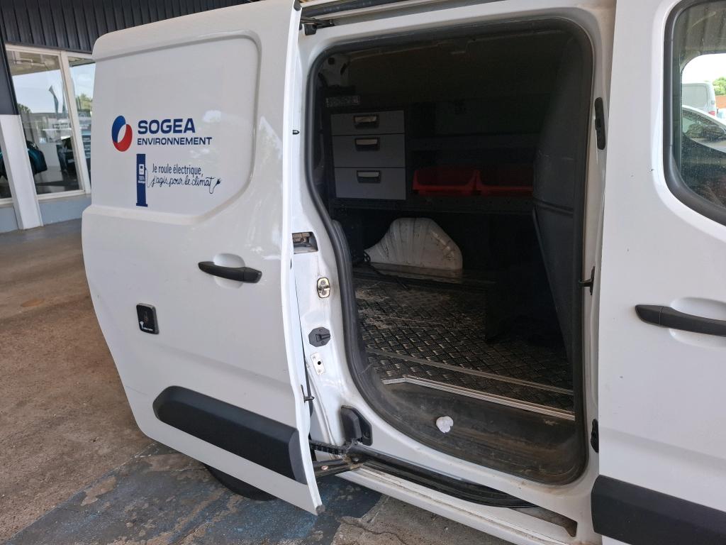 Peugeot PARTNER FOURGON STANDARD 650 KG BLUEHDI 100 S&S BVM5 ASPHALT 2021