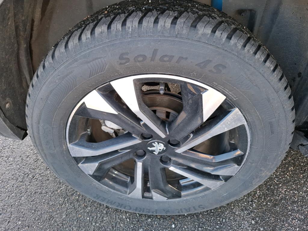 Peugeot 2008 PureTech 130 S&S EAT8 Allure Pack 2023