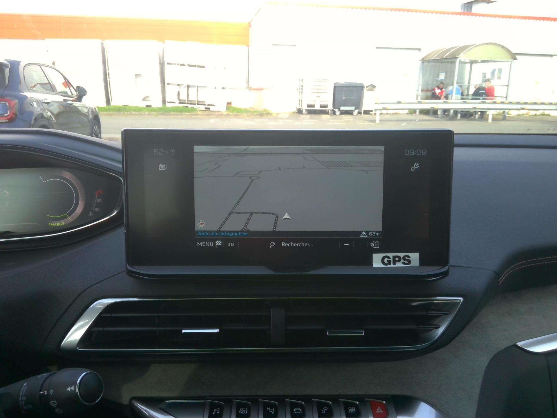 Peugeot 5008 Hybrid 136 e-DCS6 GT 2024