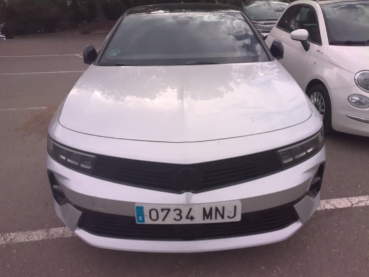 Opel Astra Astra 5P GS 1.2T XHT MT6 S/S 130 CV (96kW)